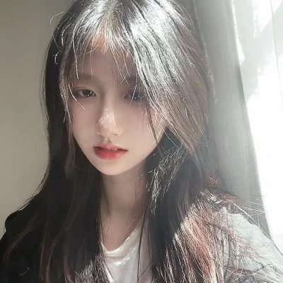 小心身后